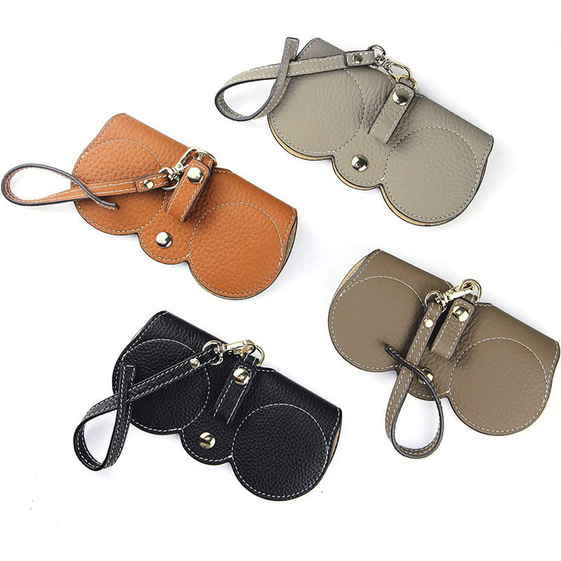 Wholesale PU Eyes Organizer Keychain